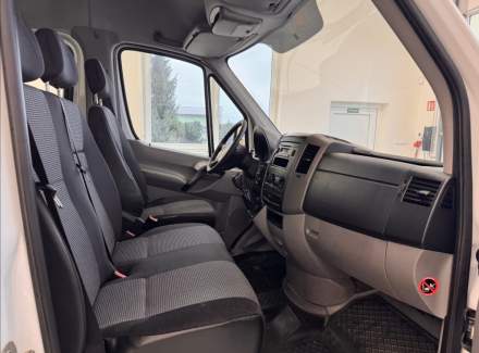 Mercedes-Benz - Sprinter