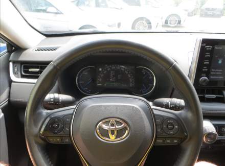 Toyota - RAV 4