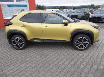 Toyota - Yaris Cross