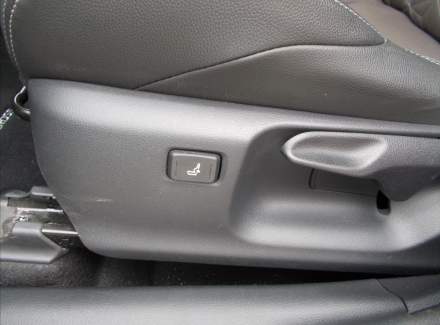 Toyota - Yaris Cross