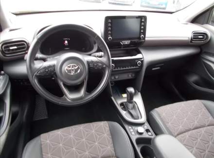 Toyota - Yaris Cross