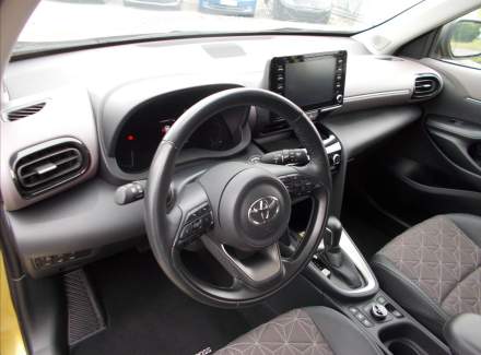 Toyota - Yaris Cross