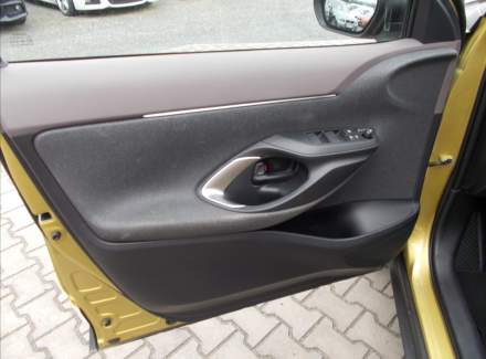 Toyota - Yaris Cross