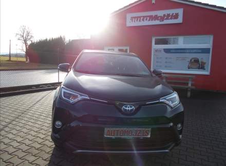 Toyota - RAV 4