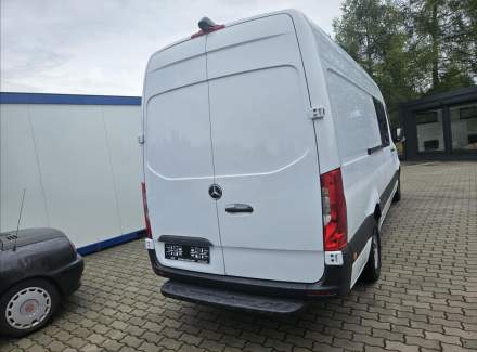 Mercedes-Benz - Sprinter