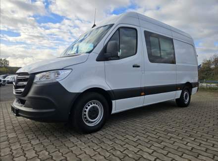 Mercedes-Benz - Sprinter