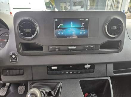 Mercedes-Benz - Sprinter