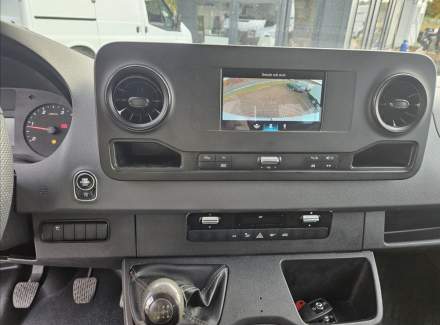 Mercedes-Benz - Sprinter