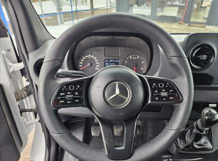 Mercedes-Benz - Sprinter