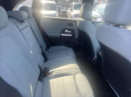 Mercedes-Benz - B-class