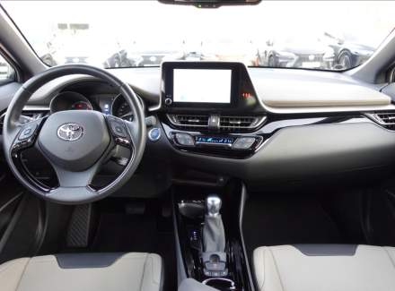 Toyota - C-HR