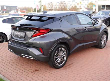 Toyota - C-HR
