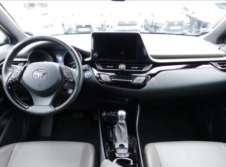 Toyota - C-HR