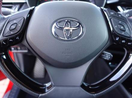 Toyota - C-HR