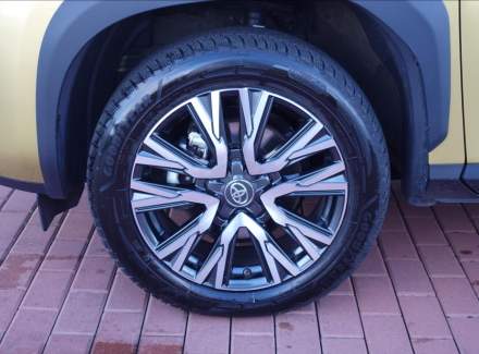 Toyota - Yaris Cross