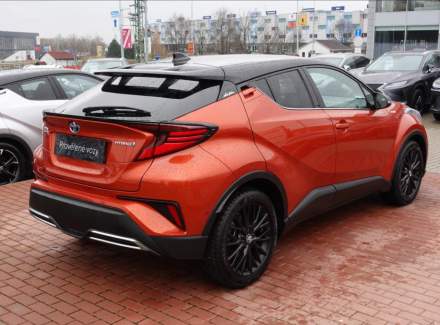 Toyota - C-HR