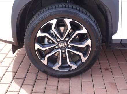 Toyota - Yaris Cross