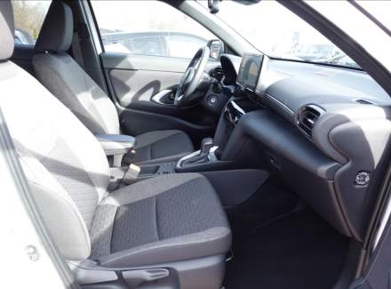 Toyota - Yaris Cross