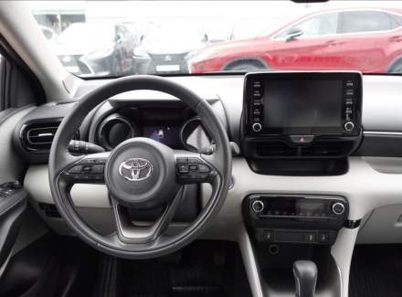 Toyota - Yaris