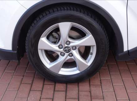 Toyota - C-HR