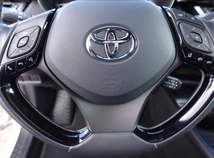 Toyota - C-HR