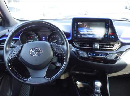 Toyota - C-HR