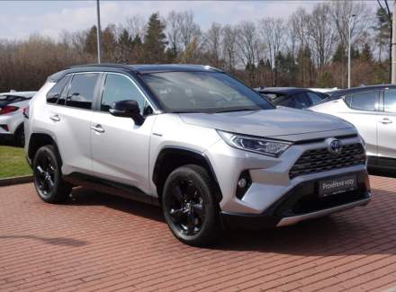Toyota - RAV 4
