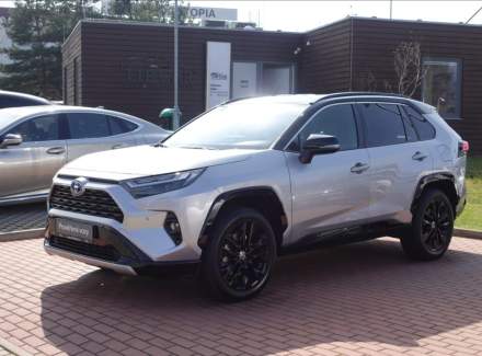 Toyota - RAV 4