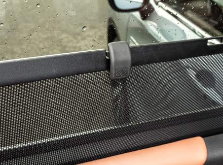 Mitsubishi - Outlander