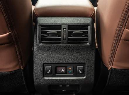 Mitsubishi - Outlander