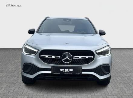 Mercedes-Benz - GLA