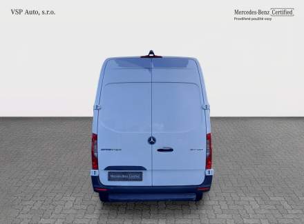 Mercedes-Benz - Sprinter