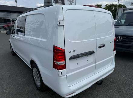 Mercedes-Benz - Vito