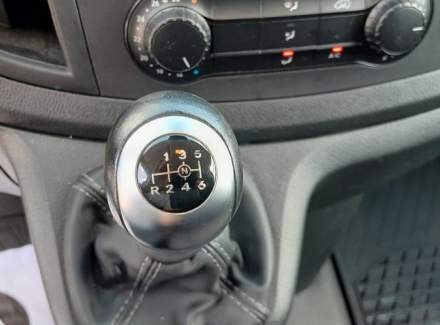 Mercedes-Benz - Vito