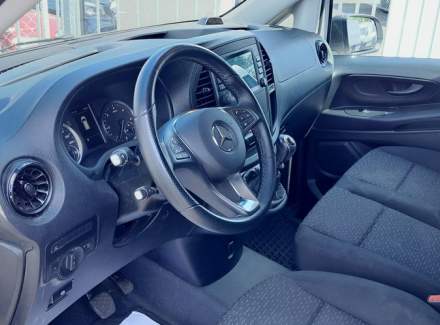 Mercedes-Benz - Vito