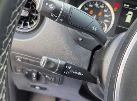 Mercedes-Benz - Vito