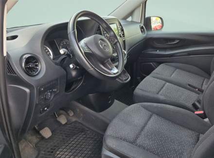 Mercedes-Benz - Vito