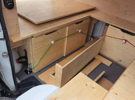 Mercedes-Benz - Vito