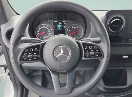 Mercedes-Benz - Sprinter