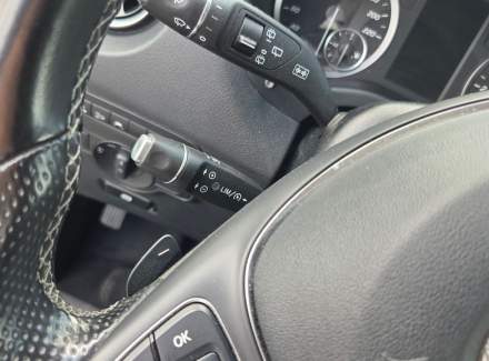Mercedes-Benz - Vito