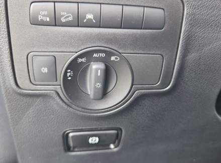 Mercedes-Benz - Vito