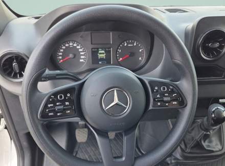 Mercedes-Benz - Sprinter