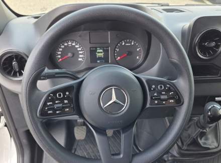 Mercedes-Benz - Sprinter