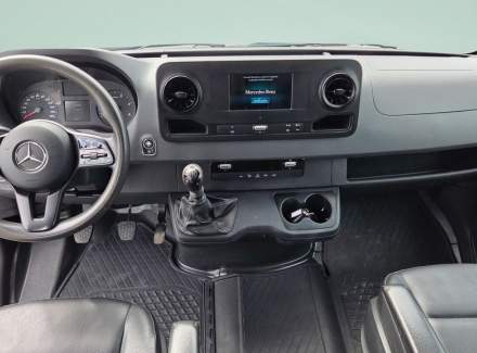 Mercedes-Benz - Sprinter