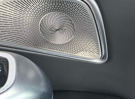 Mercedes-Benz - E-class