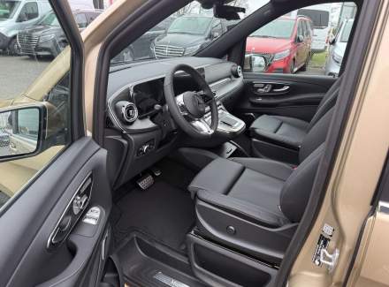 Mercedes-Benz - V-class