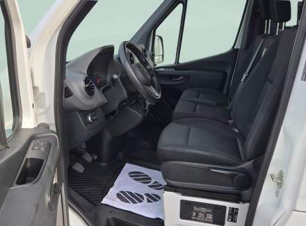 Mercedes-Benz - Sprinter