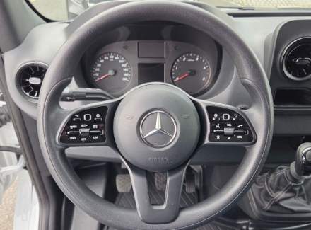 Mercedes-Benz - Sprinter