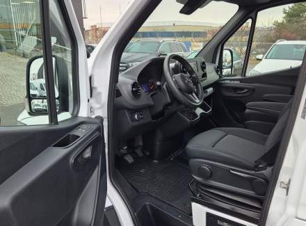 Mercedes-Benz - Sprinter