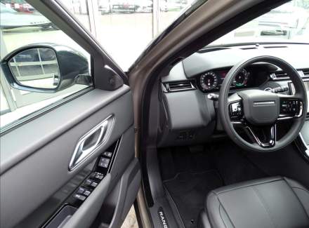 Land Rover - Range Rover Velar
